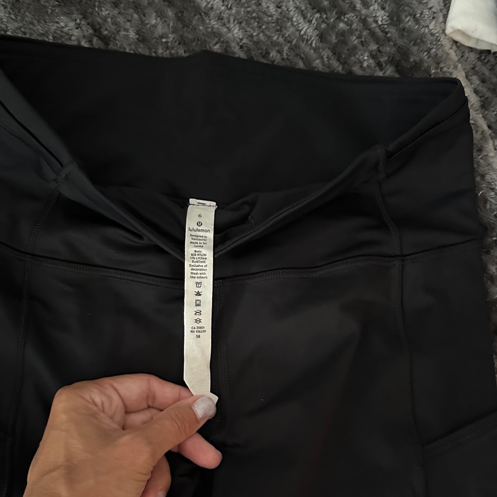 lululemon athletica Black Cropped Pants